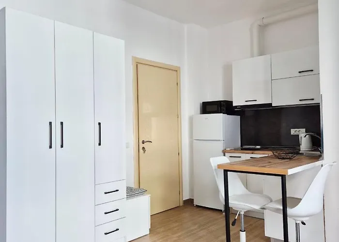 Classik 401 * Durrës